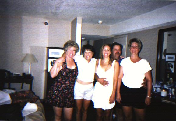 bev30.jpg (32808 bytes)