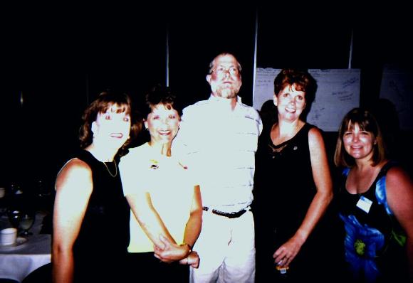 bev9.jpg (24220 bytes)