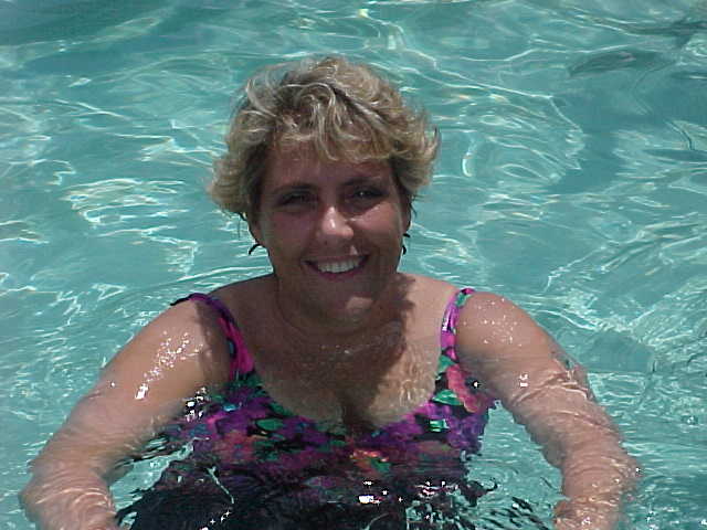 fri-021S.jpg (40213 bytes)